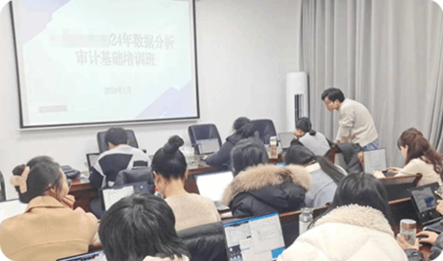 游戏化企业项目孵化与路演活动